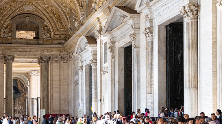 “Silent Echoes” at St. Peter’s Basilica